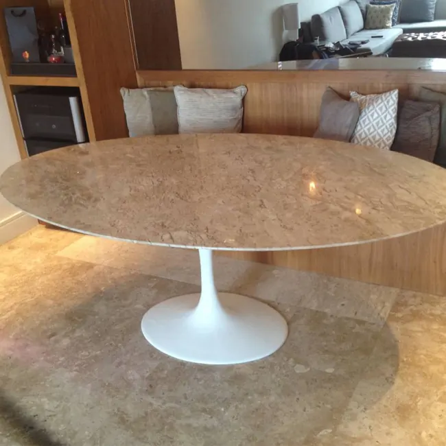 Mesa com tampo em mármore – Marmoraria Três Reis – foto 1